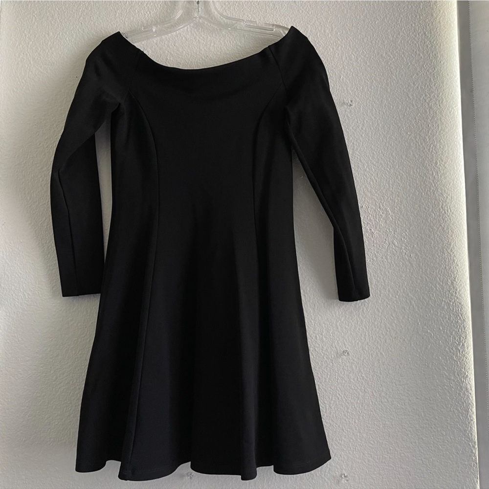 Black Off-the-Shoulder Dress | H&M